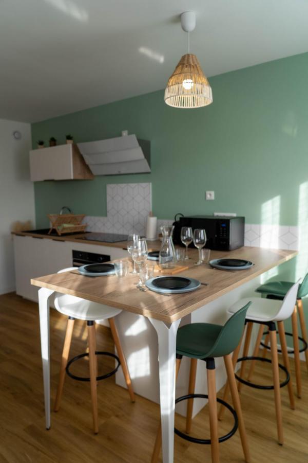 Casa Ragazzi - Meuble De Tourisme Classe 2 Etoiles - Refait A Neuf - Calme - Parking Gratuit A Proximite Lempdes Zewnętrze zdjęcie