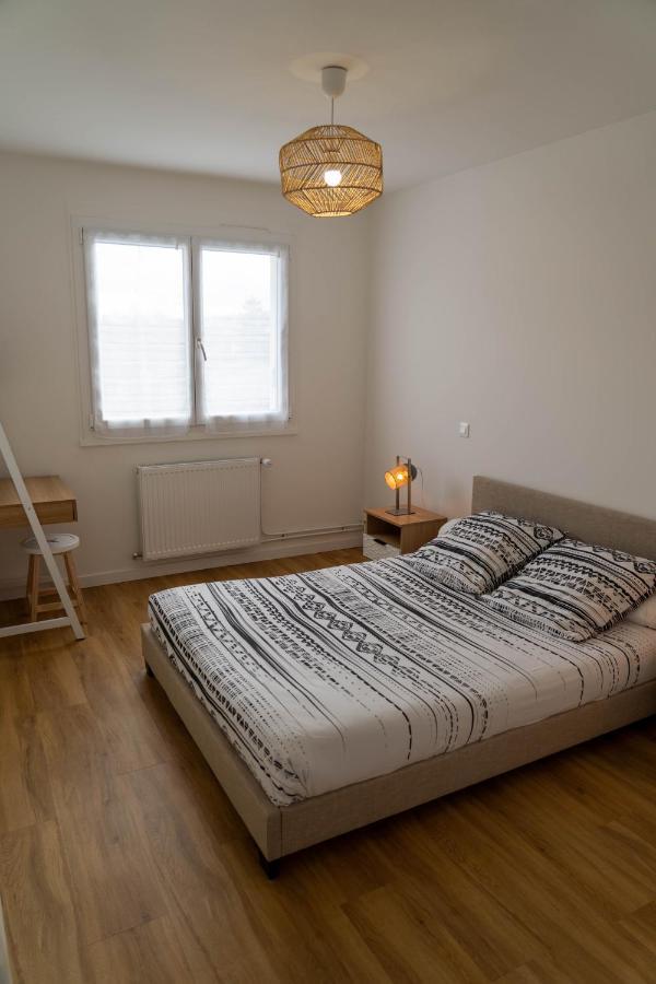 Casa Ragazzi - Meuble De Tourisme Classe 2 Etoiles - Refait A Neuf - Calme - Parking Gratuit A Proximite Lempdes Zewnętrze zdjęcie